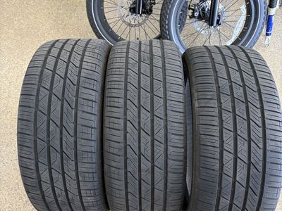 Road Hugger GTZ All-Season Tires 225/40ZR18 92W - Set of 3 -Tubeless Steel Belted Radial