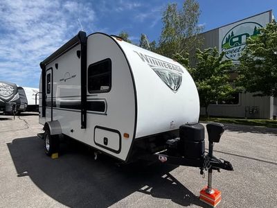 2019 Winnebago Minnie Drop 1790