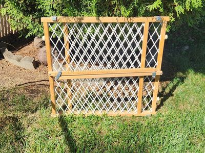 Baby gate