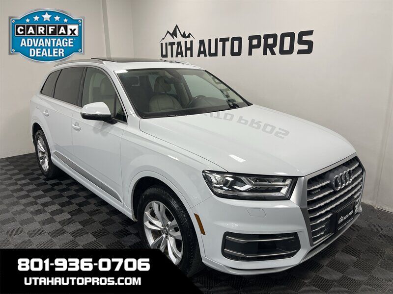 2019 Audi Q7 quattro SE Premium 55 TFSI