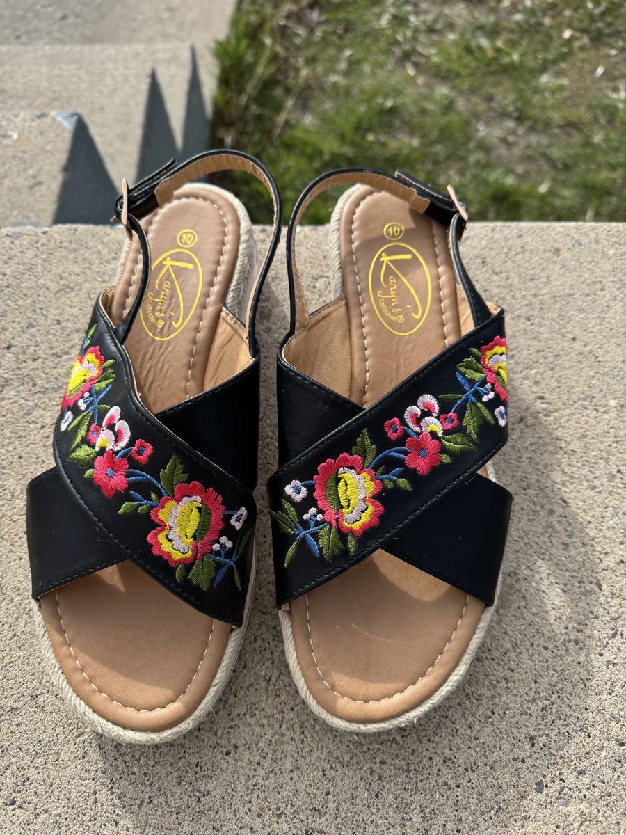 Sandals From Karyn's Collection for Women. Size 10