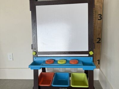 Kidcraft Art Easel