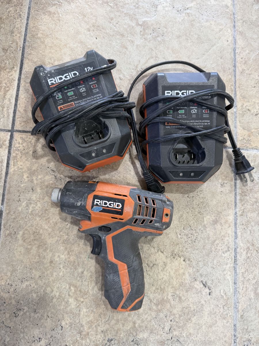 Ridgid Drill and 2 chargers