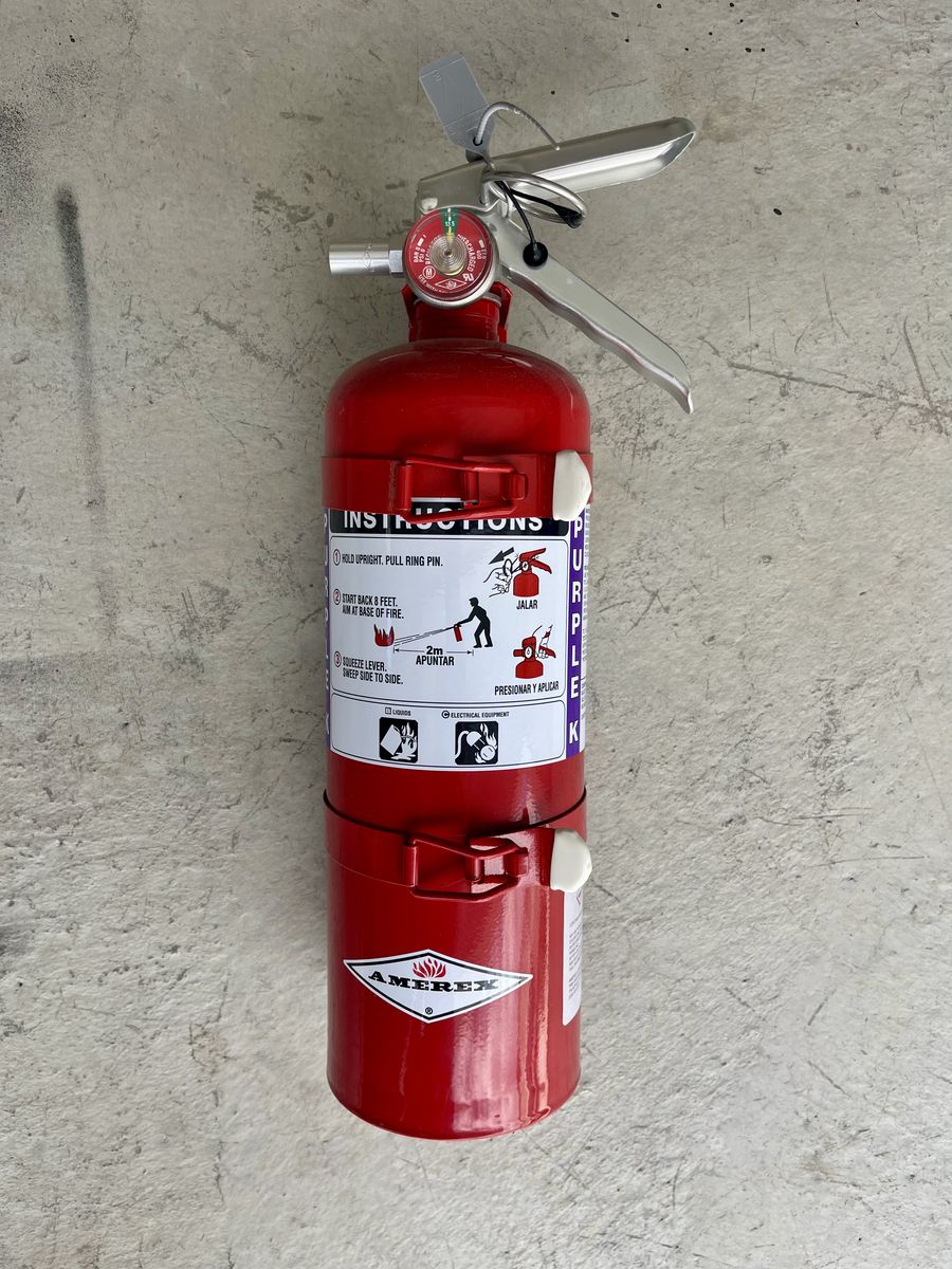 Heavy-Duty Amerex Purple K Fire Extinguisher