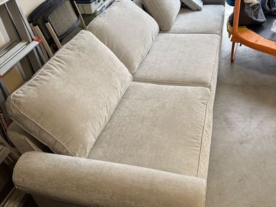 Lovesac Sactional In Sky Grey