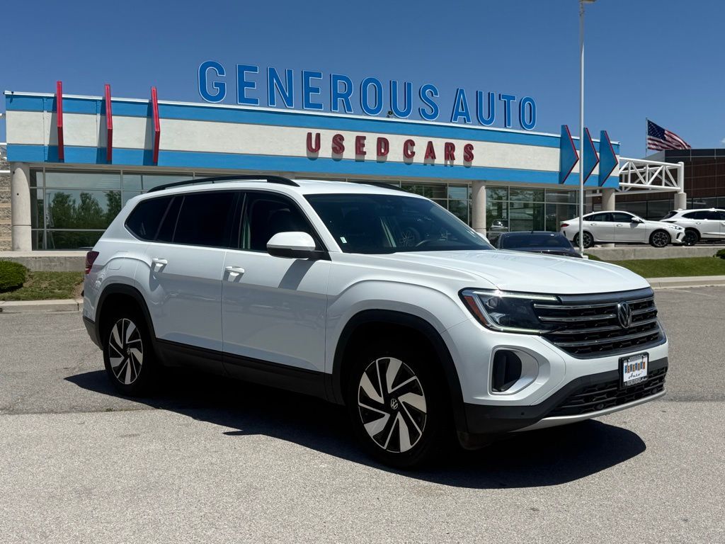 2025 Volkswagen Atlas SE