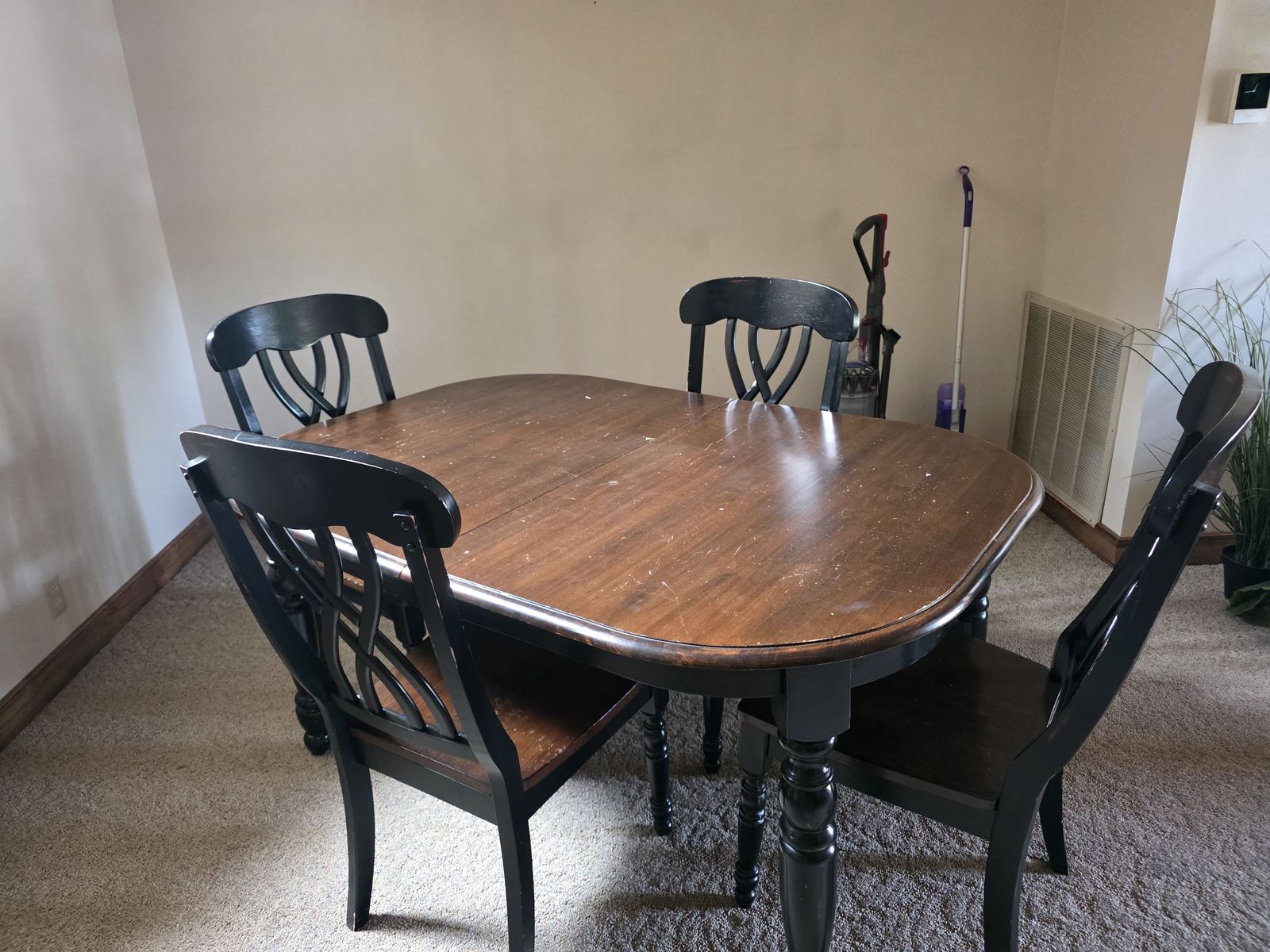 Dining Table (located in Park City)