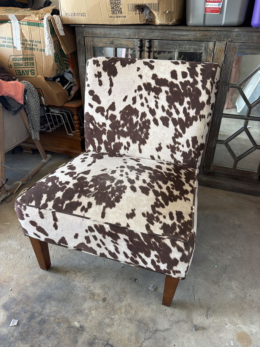 Cow Decor Chair $40 OBO TODAY Only**