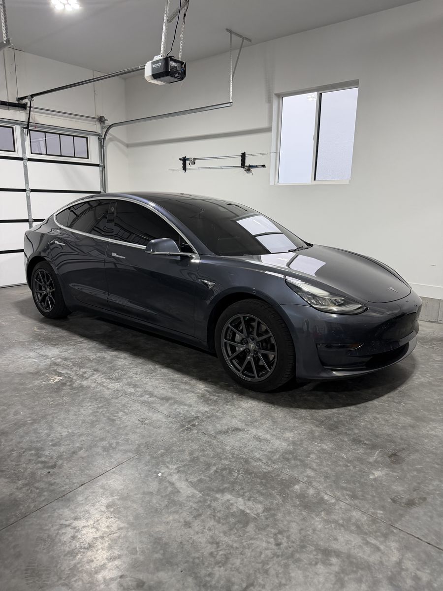 2018 Tesla Model 3 Mid Range