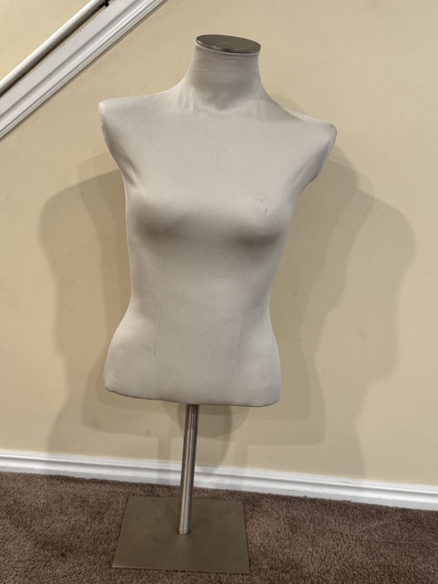 Blouse mannequin