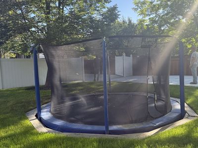14' trampoline