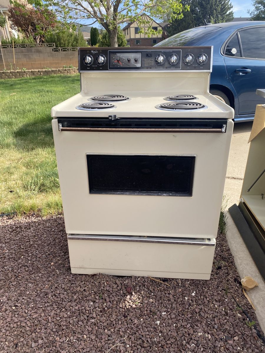 electric oven