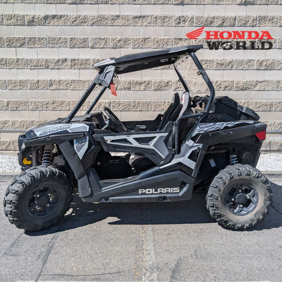2015 Polaris RZR 900