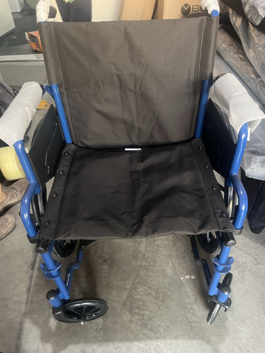 Drive Medical Blue Streak Wheelchair - Blue Frame, Black Upholstery