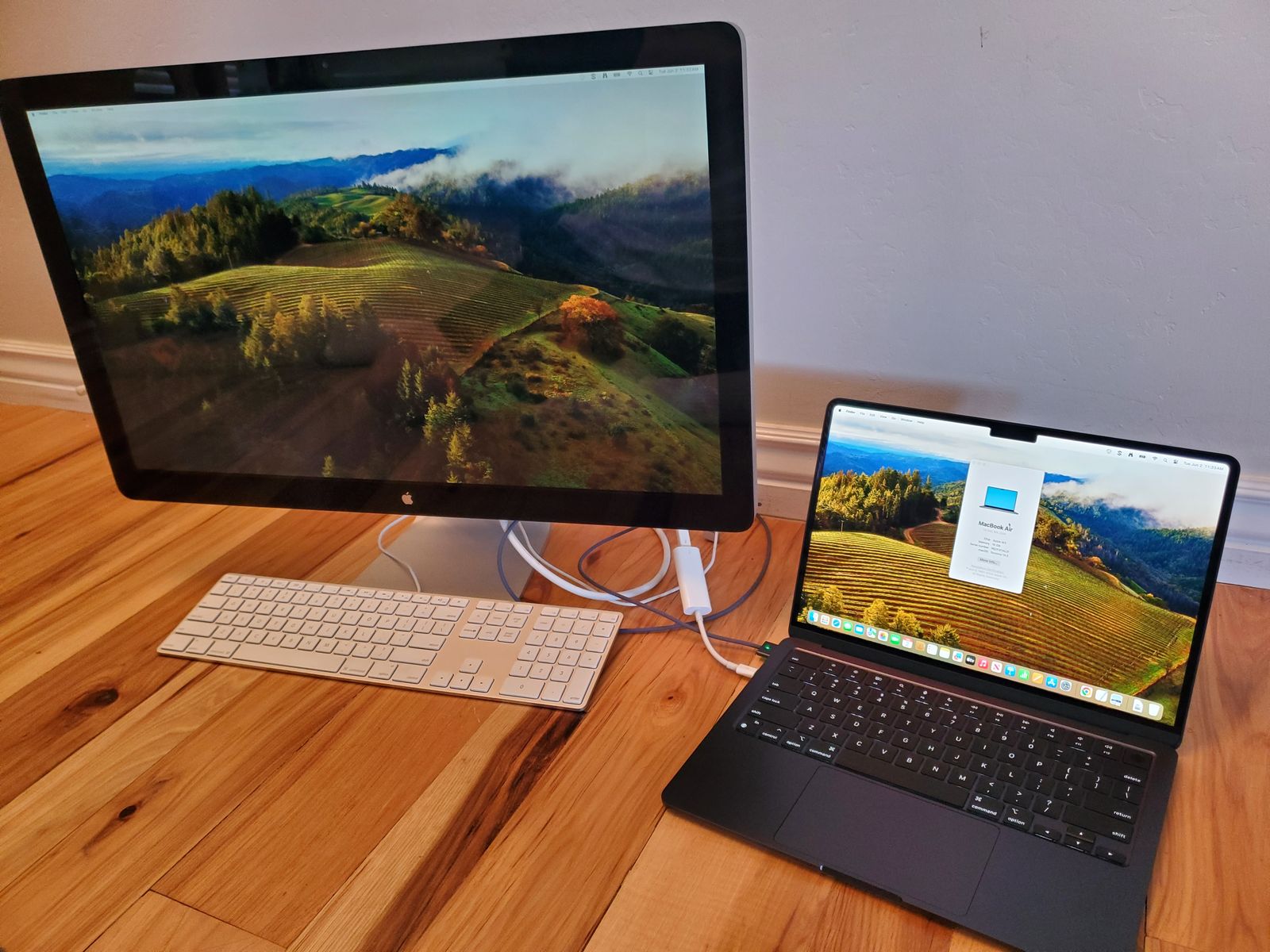 Apple MacBook Air M3 16GB/512GB + 27” Thunderbolt Display