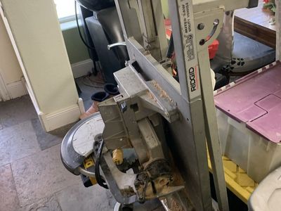 Chop saw with saw stand