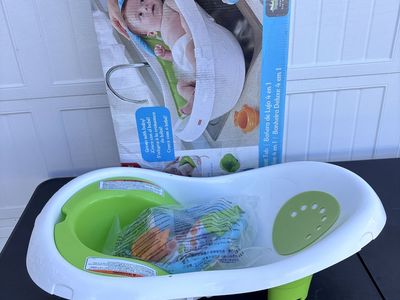Fisher Price Baby Bath
