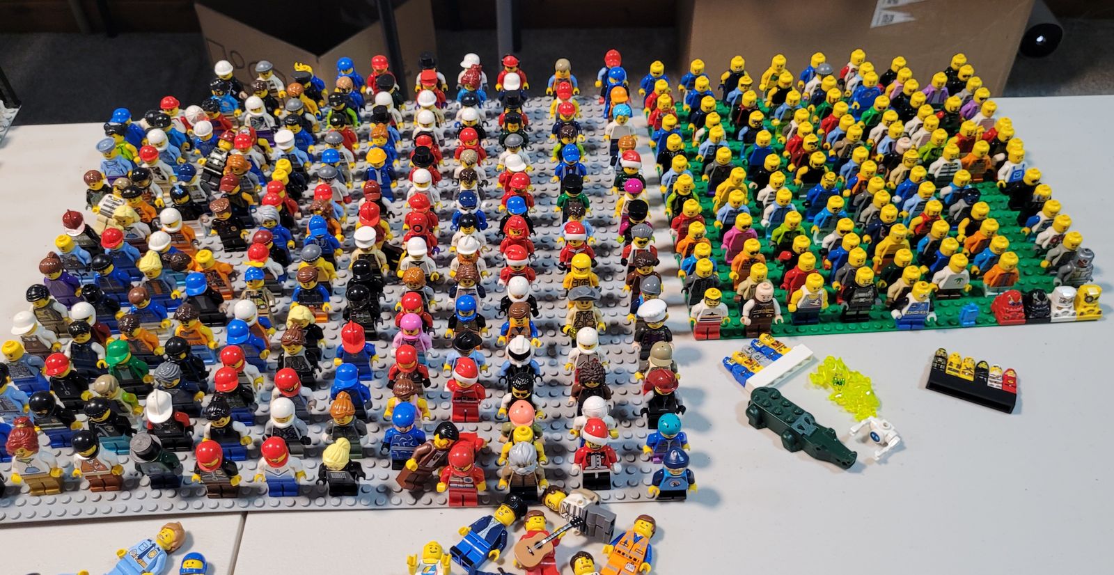 1200+ lego Minifigures all for $4995