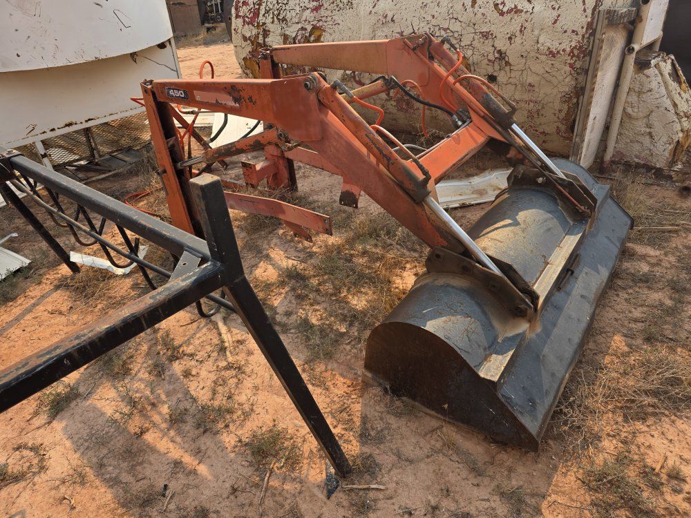 Model 450 Allis Chalmers Front End Tractor Loader with Bucket .