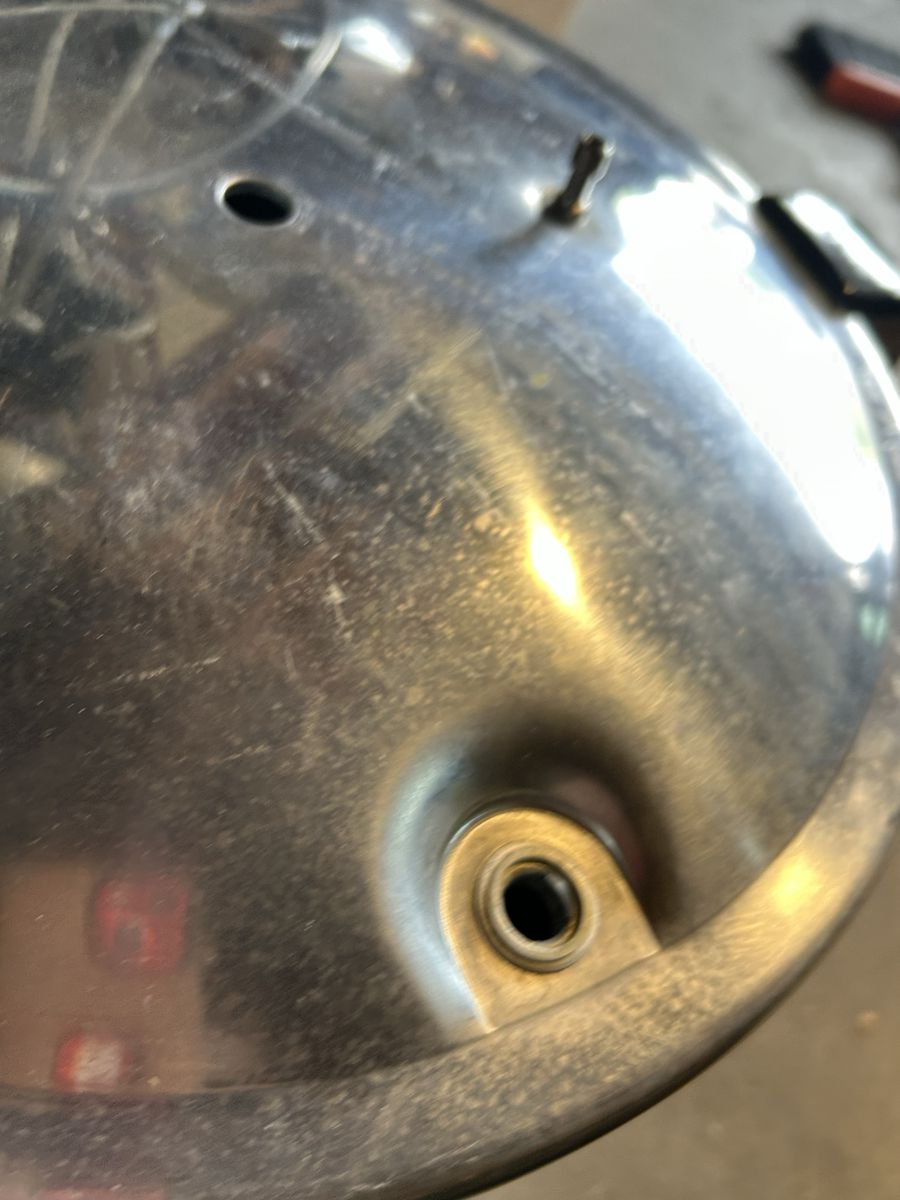 Main image 3