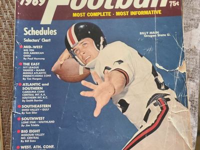 1969 Street and Smith's Official College Football Yearbook Magazine