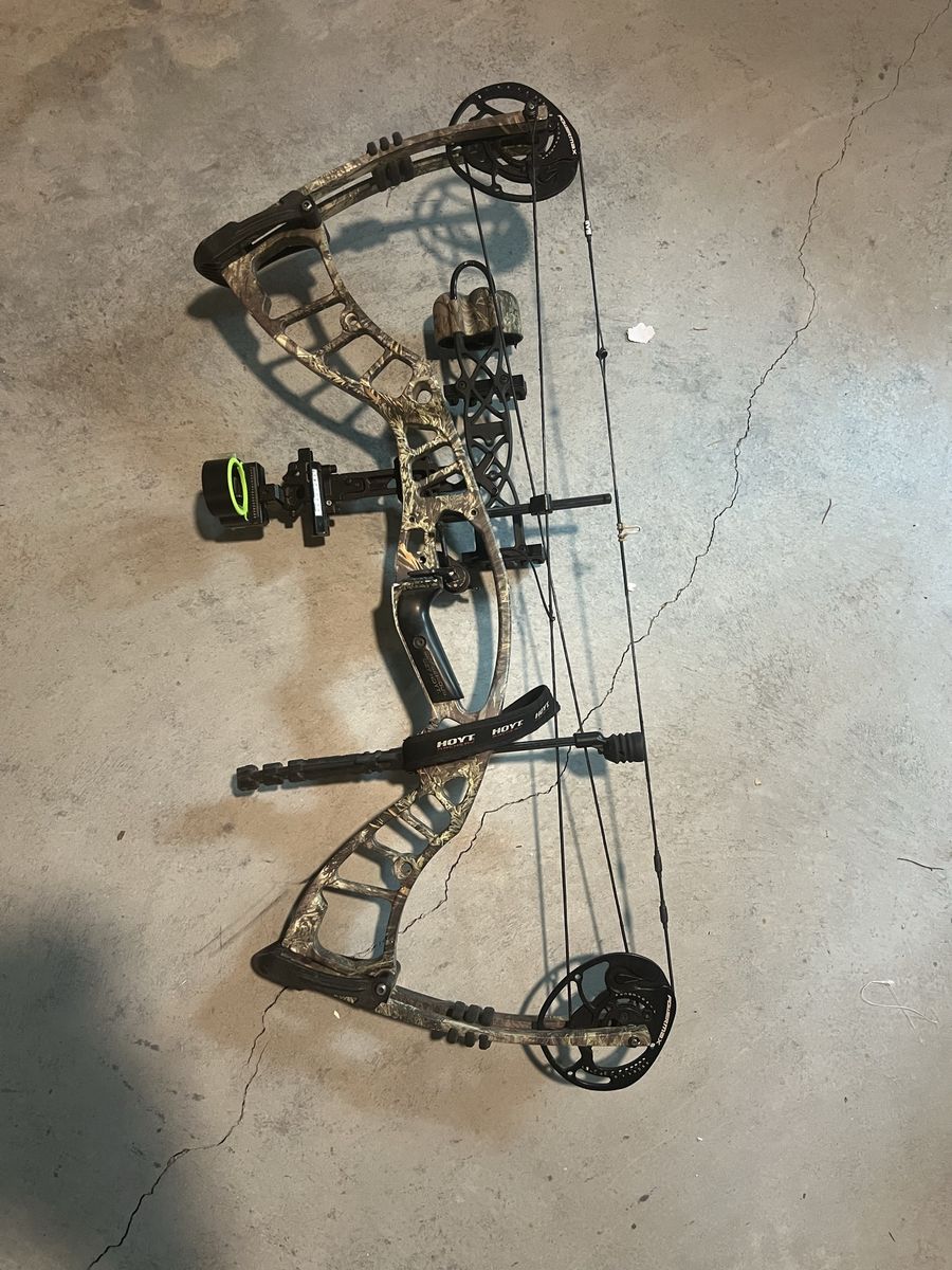 Hoyt Powermax Bow Package