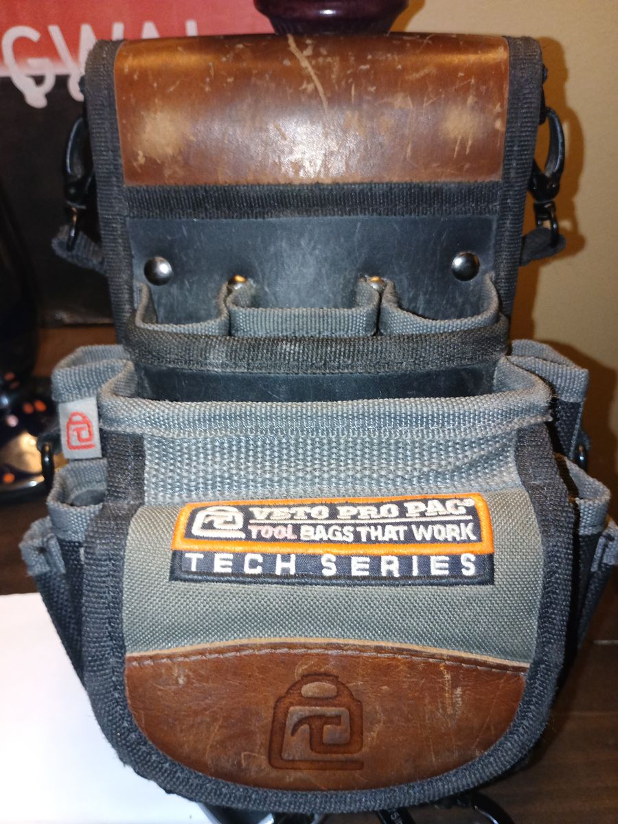 Veto Pro- Tool Pac TP3 Tech Series one side hip+belt Clip-on Electrician's Toolbag Like New