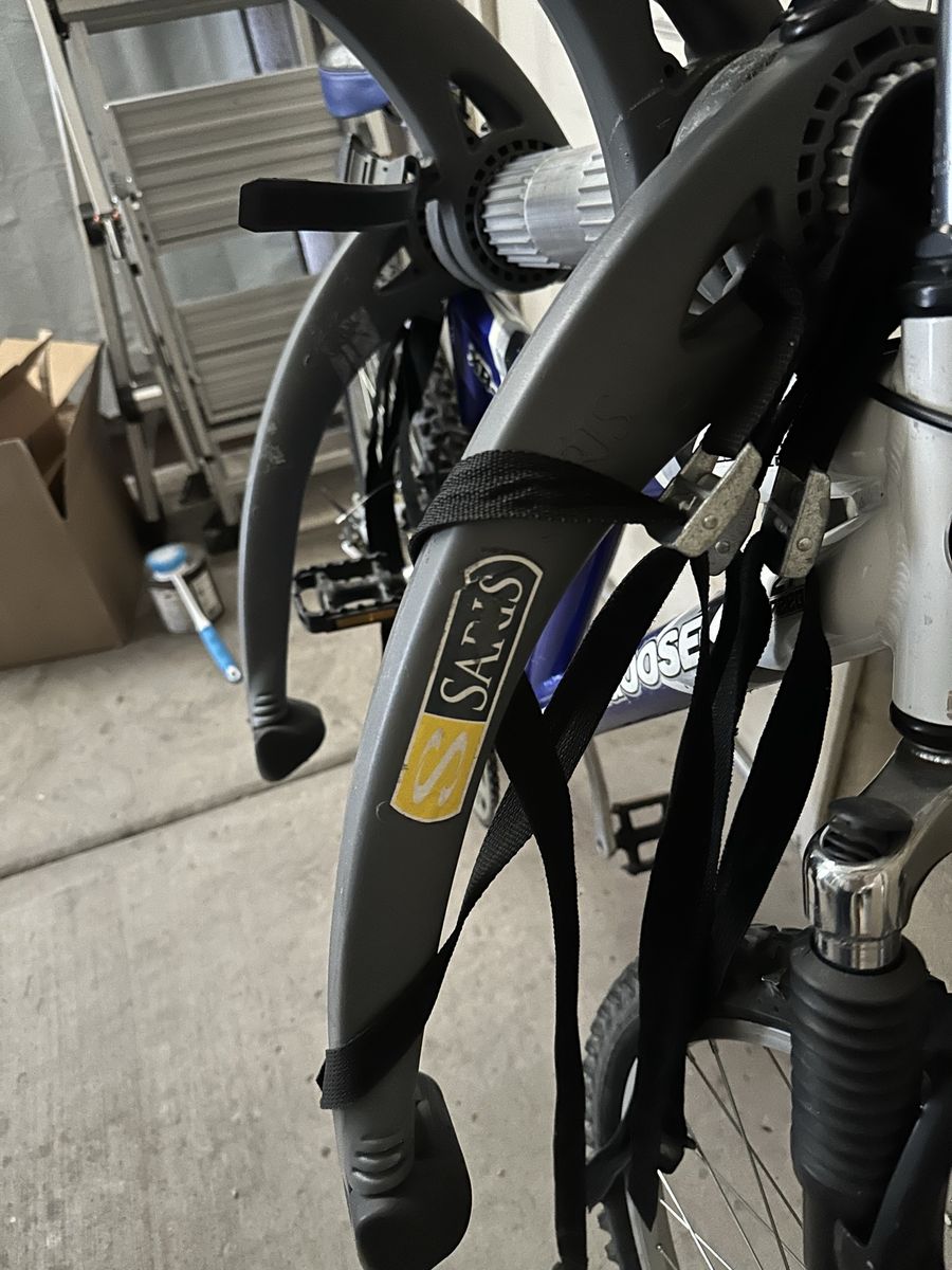Saris Bike Rack Gray with Black Straps - Used but Good Condition