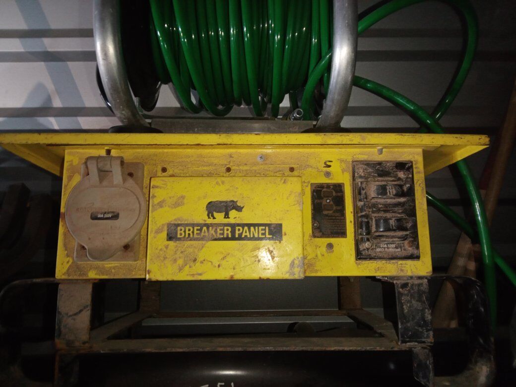 breaker box by eaton