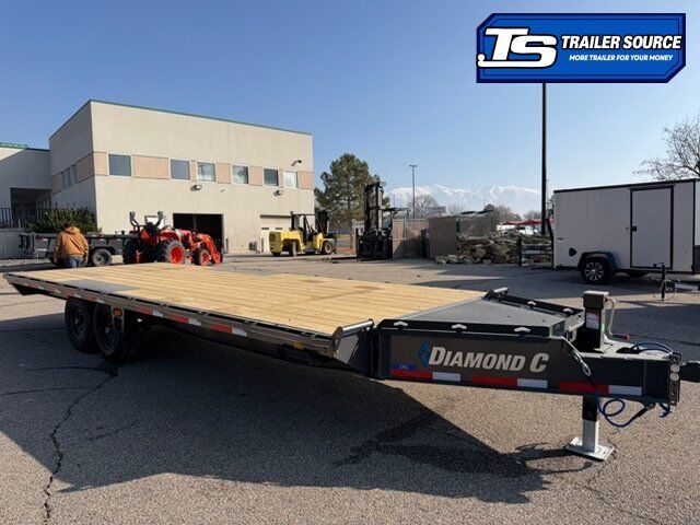 8.5x22 Diamond C DEC 207 Deckover Equipment Trailer - 15.5K GVWR -
