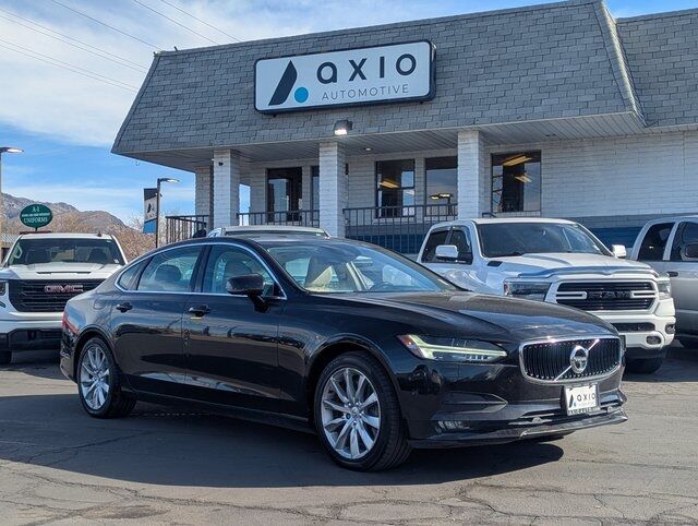 2018 Volvo S90 T6 Momentum
