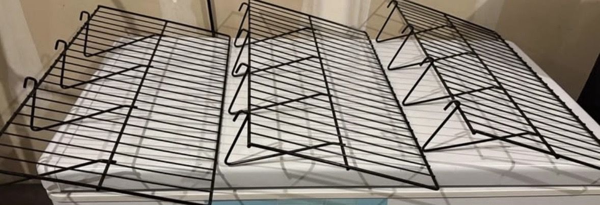Commercial Grids and Boutique accessories