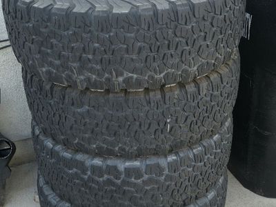 BF Goodrich All Terrain K02 275/70 R17