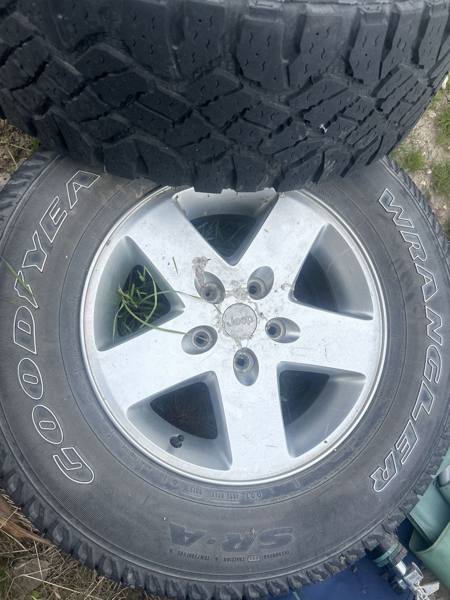 Jeep wheels And Tires