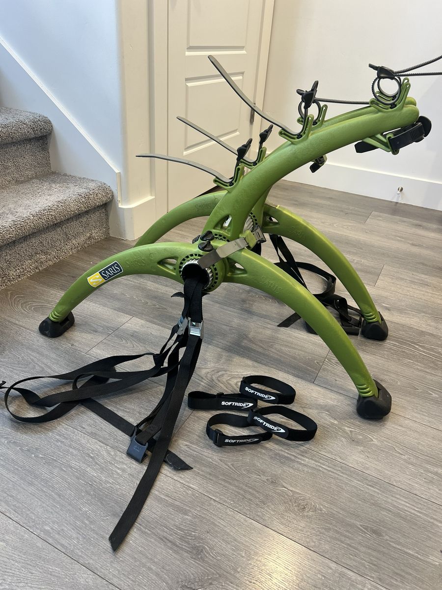 Saris Bones 3-Bike Trunk Rack, Green, with Softride Straps
