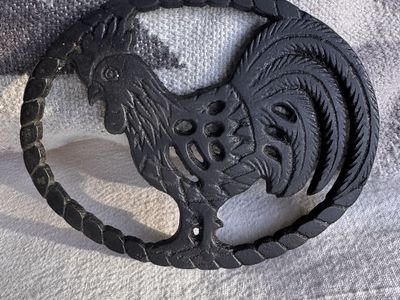Vintage Cast Iron Rooster Trivet Farmhouse Kitchen Decor Black