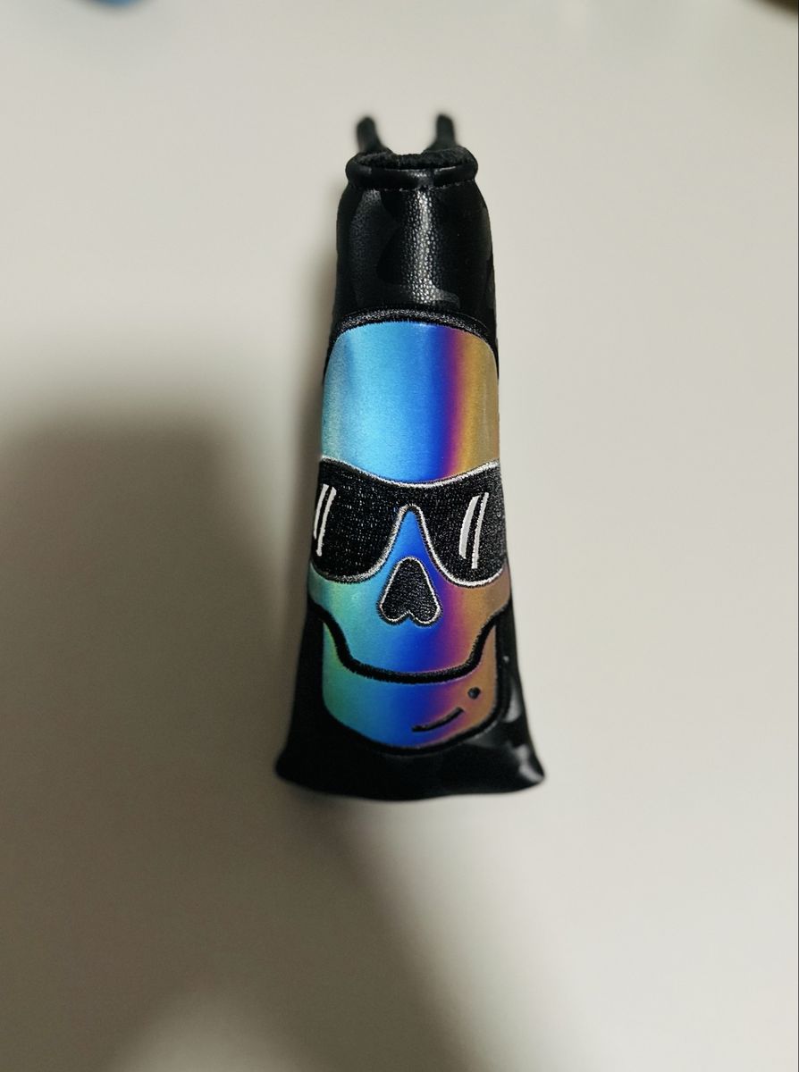 Skull Golf Putter Headcover & Apple Driver Headcover Set - Magnetic Closure, Vibrant Design