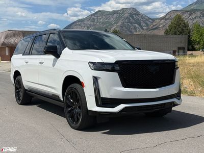 2023 Cadillac Escalade ESV Sport Platinum