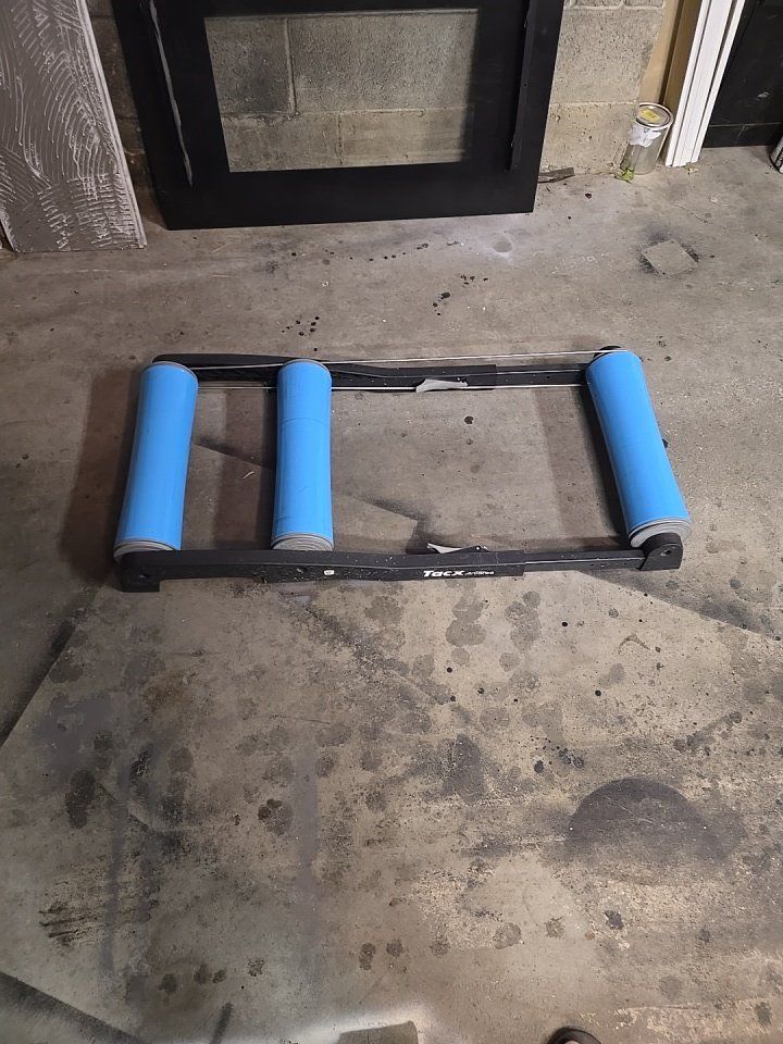 Tacx Antares Indoor Bicycle Rollers Trainer T1000