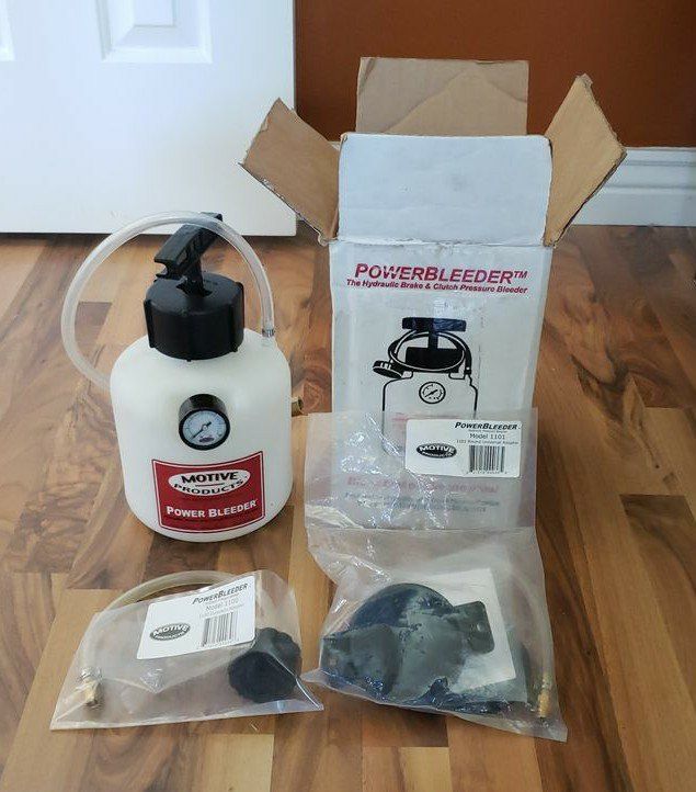 Motive Power Brake Bleeder with 2 adapters