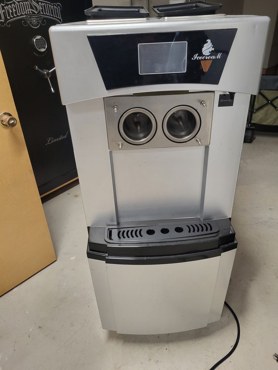 Commercial grade ice cream machine