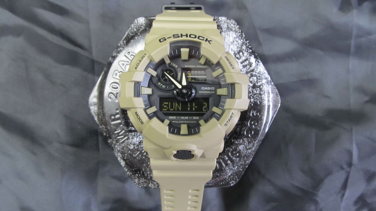G-Shock GA-700