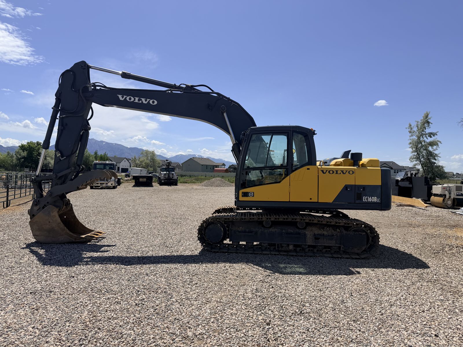 Volvo EC160DL Excavator