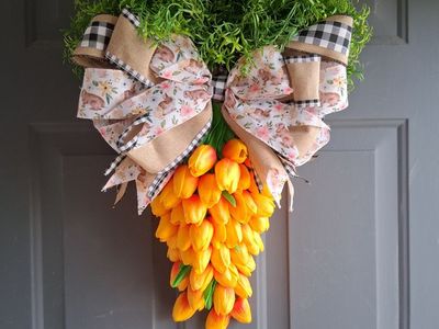 HANDMADE SPRING TULIP CARROT WREATH $85 FLORALS DECOR DESIGN
