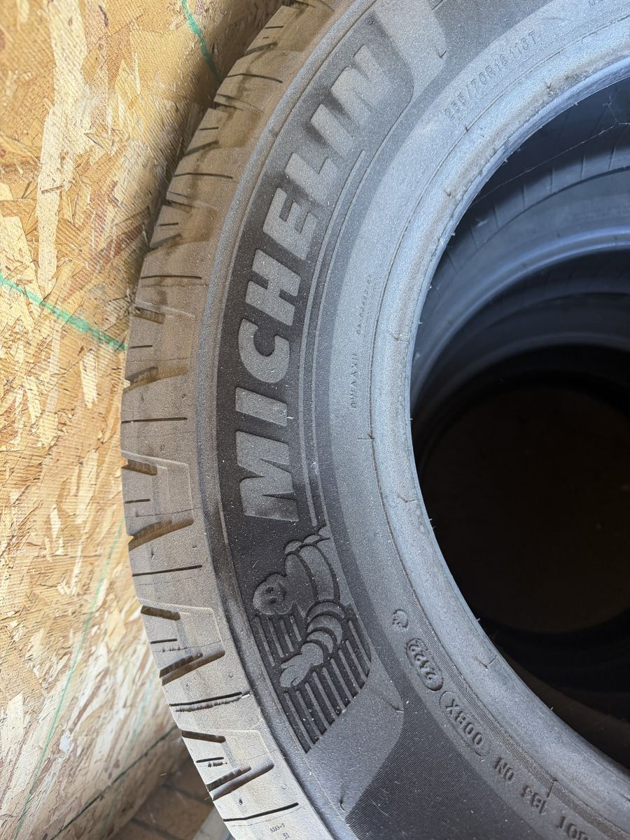 Michelin Tires 265 /70 R18