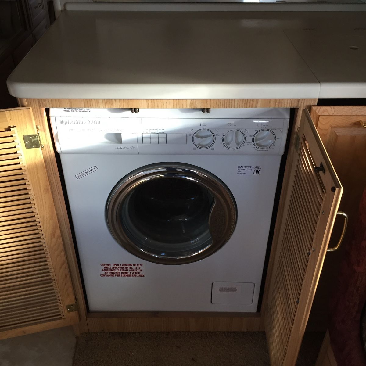 Main image 6