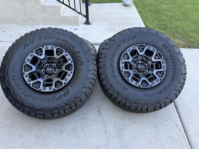 Ford 150 Raptor R Rims and Tires 37/12.50R17 Bfgoodrich Ko2 New Takeoffs
