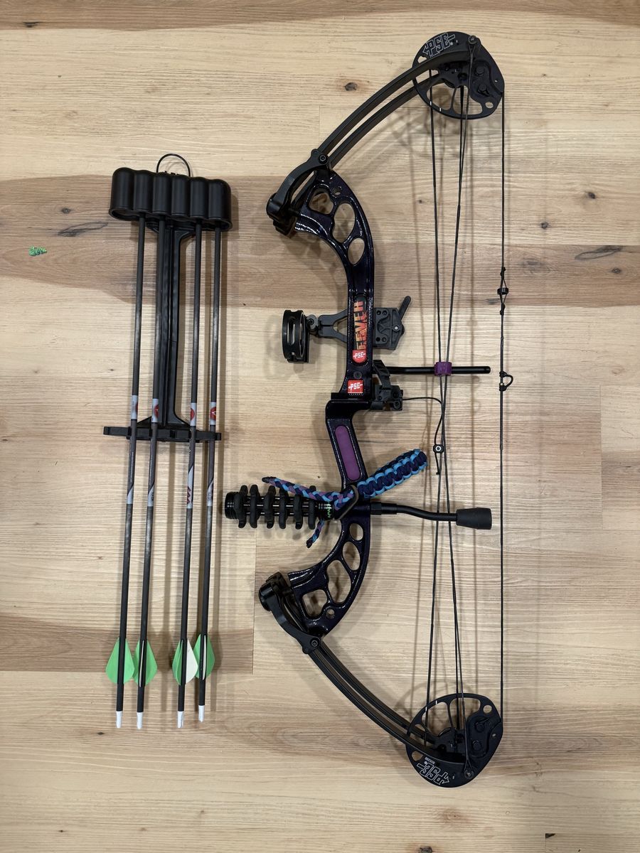 Womens PSE Fever Compound Bow