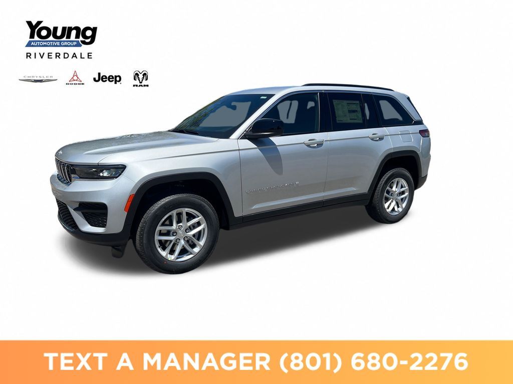 2026 Jeep Grand Cherokee Laredo