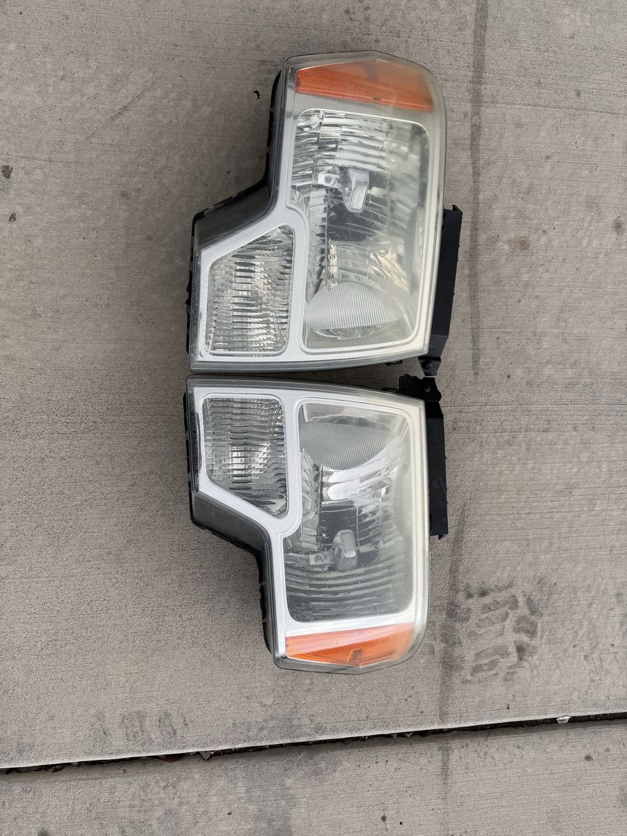 2009-2014 Ford F-150 XLT Headlights - Pair, Good Condition